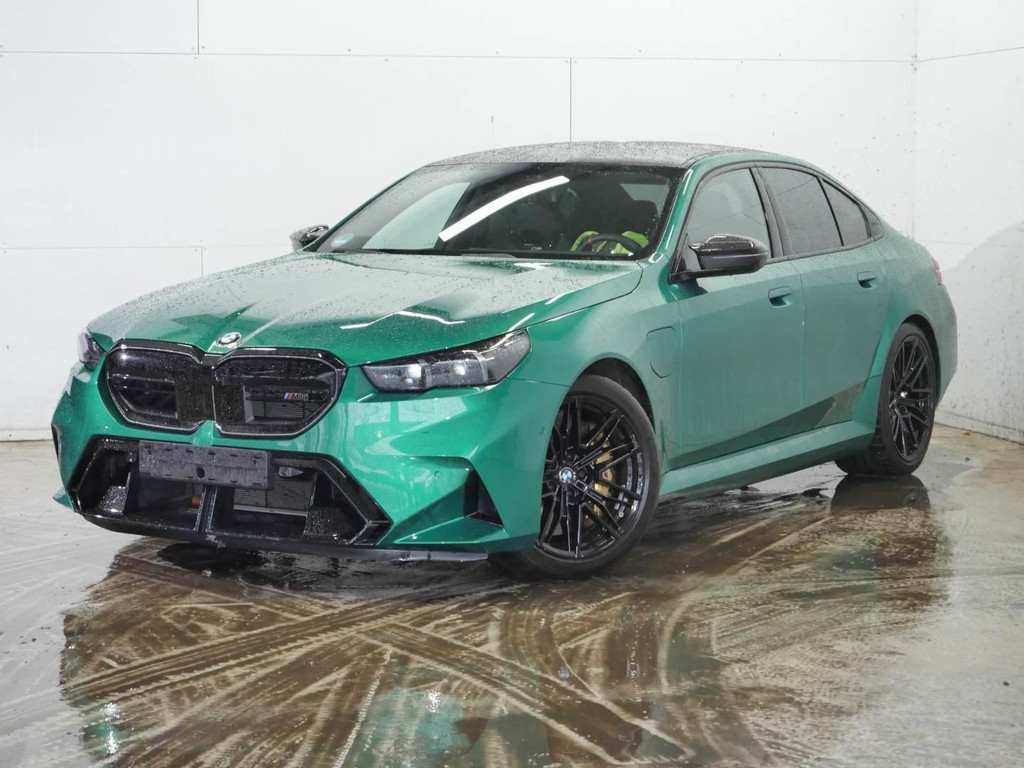 BMW M5 2025 Hybride Benzine