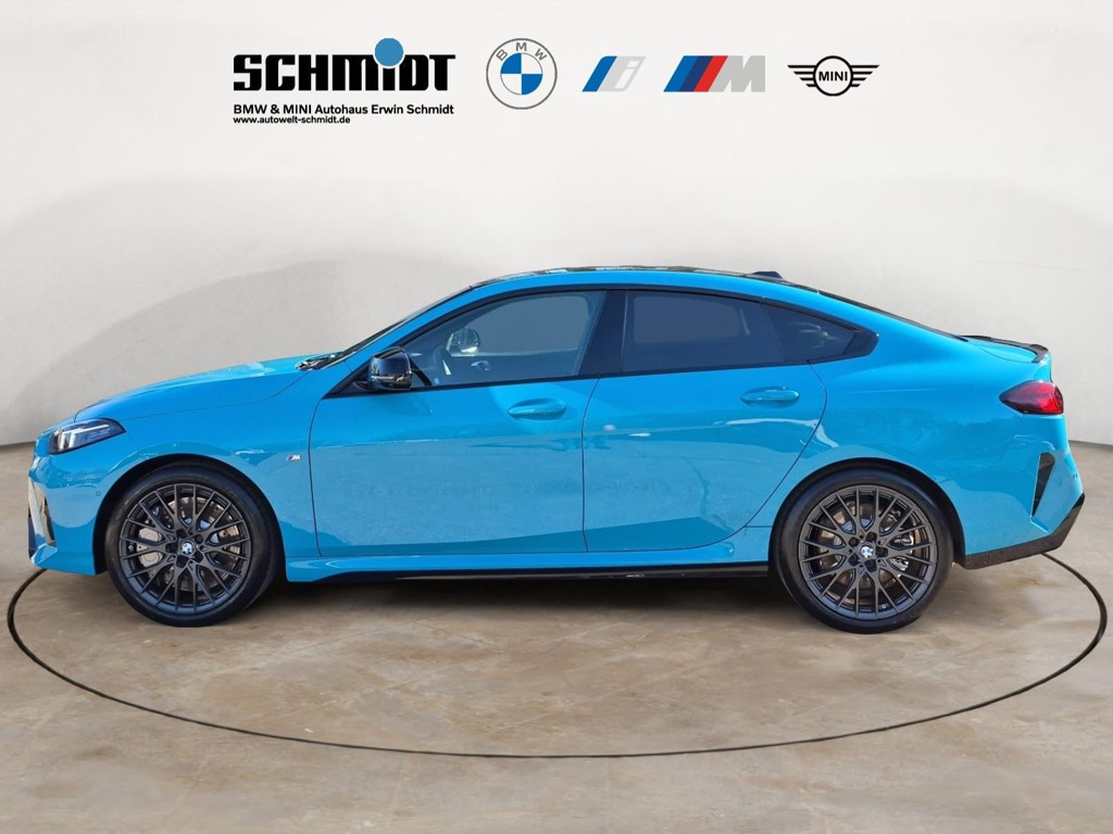 BMW M235