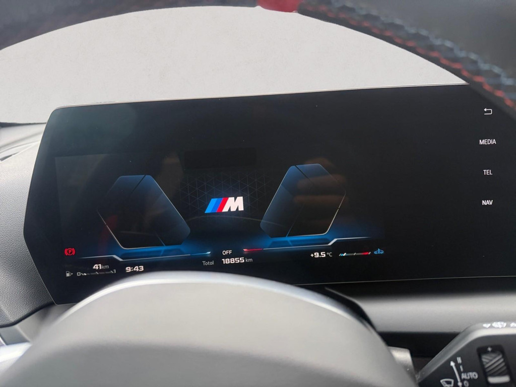 BMW M235