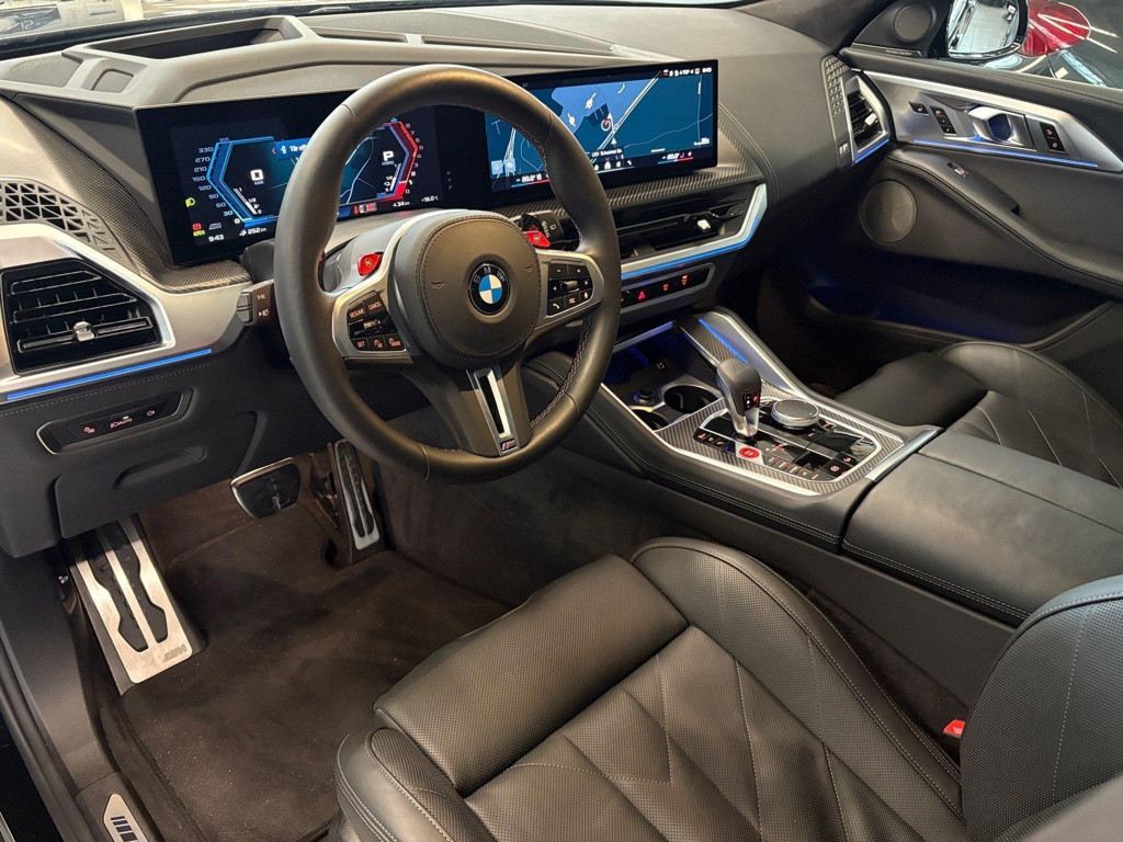 BMW XM