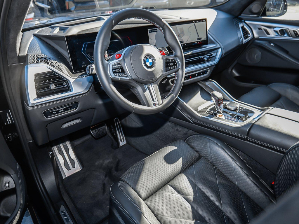 BMW XM