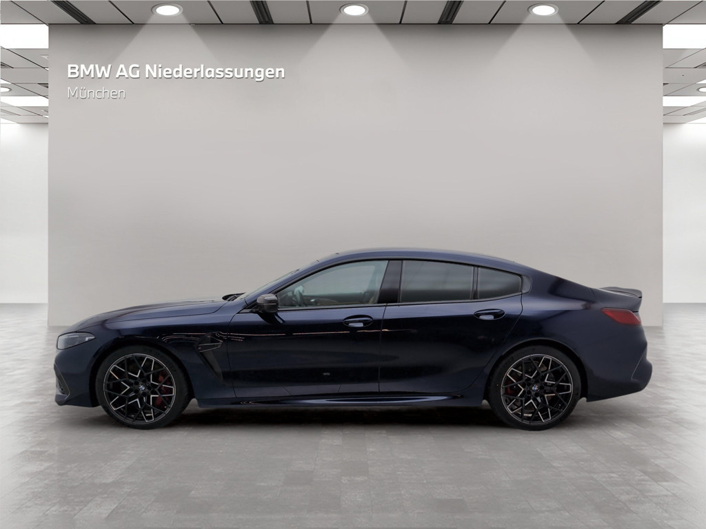 BMW M8