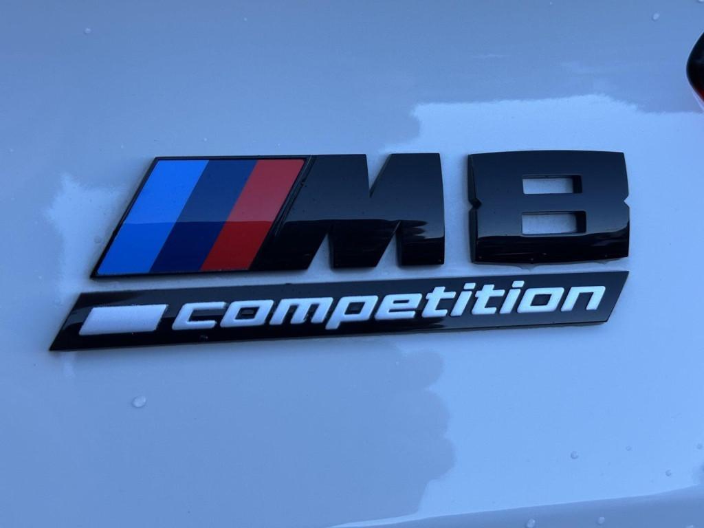 BMW M8