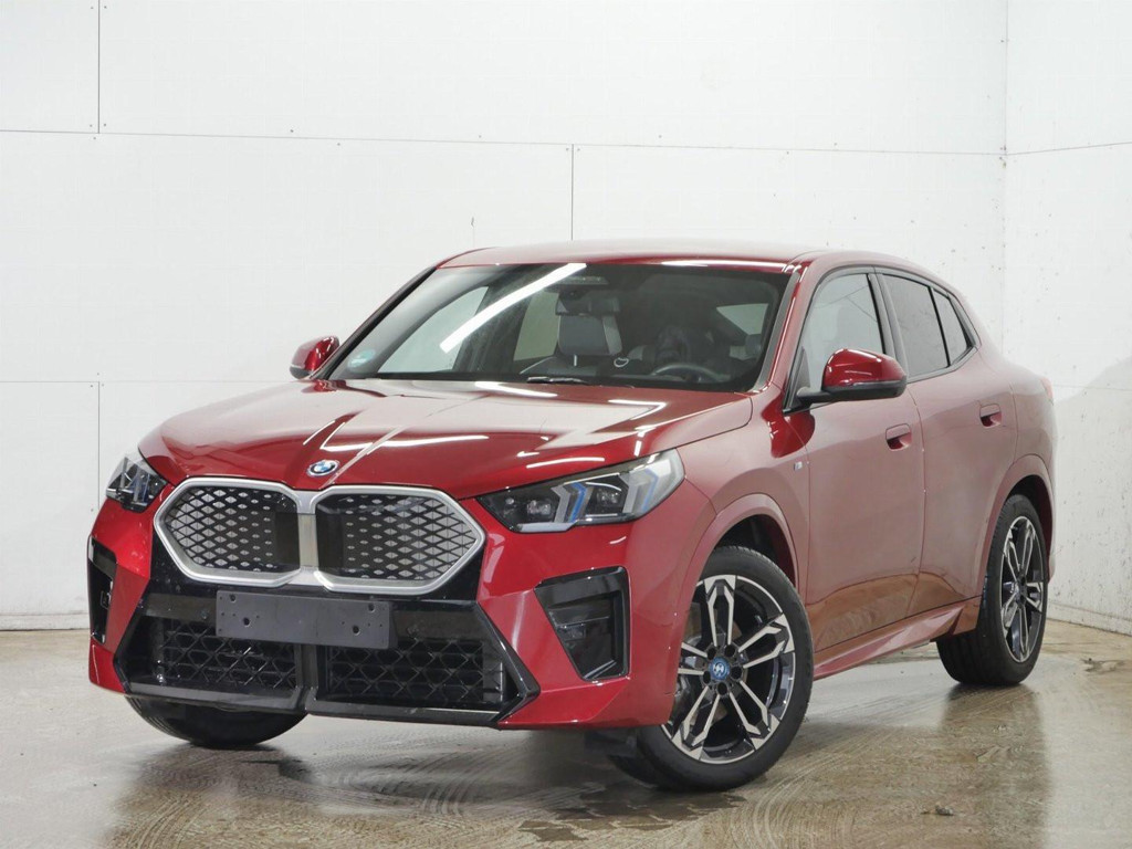BMW iX2