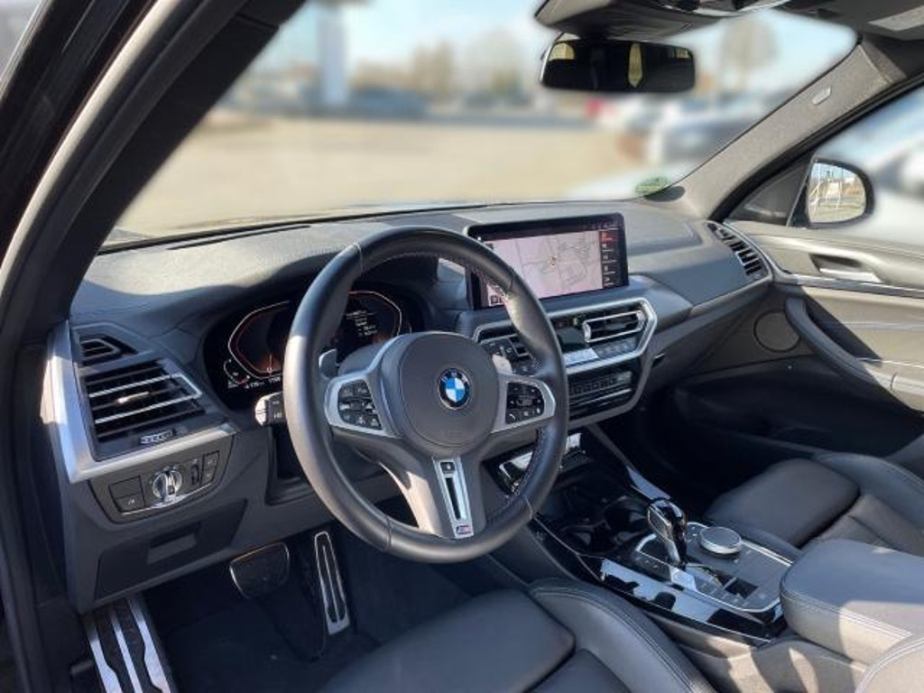 BMW iX3