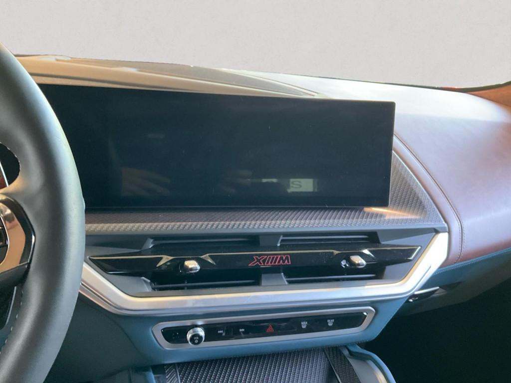 BMW XM