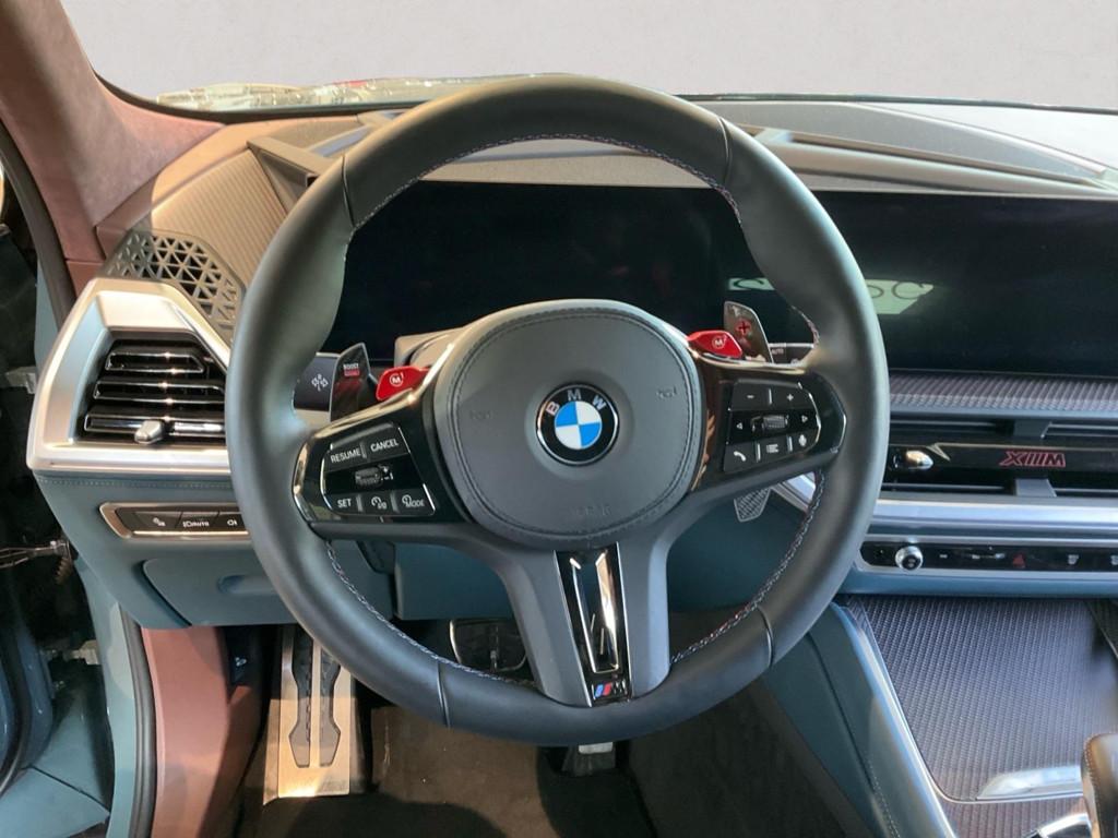 BMW XM