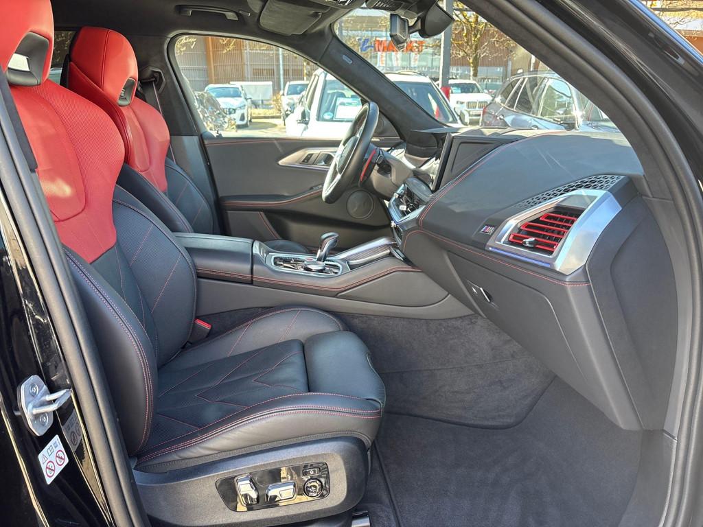 BMW XM