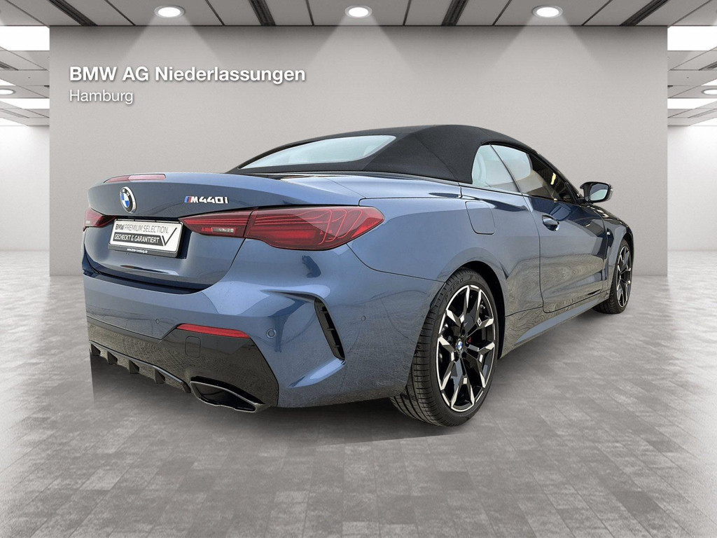 BMW M440