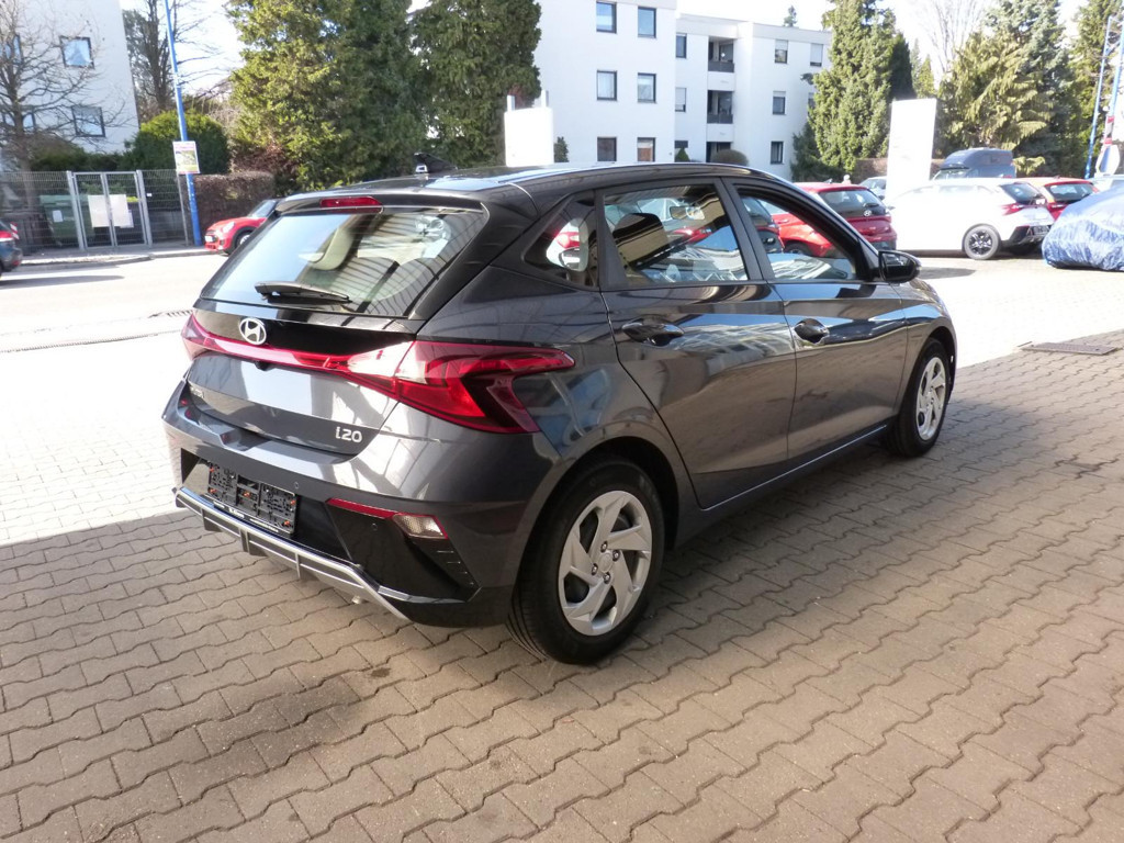Hyundai i20