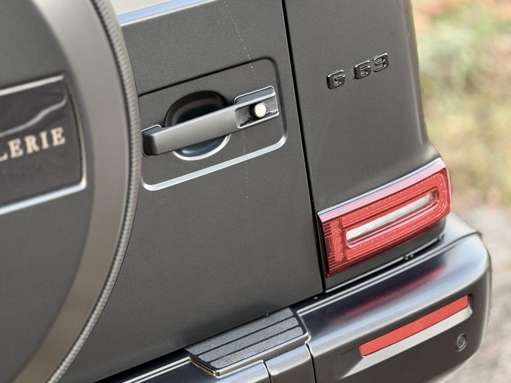 Mercedes-Benz G-Klasse