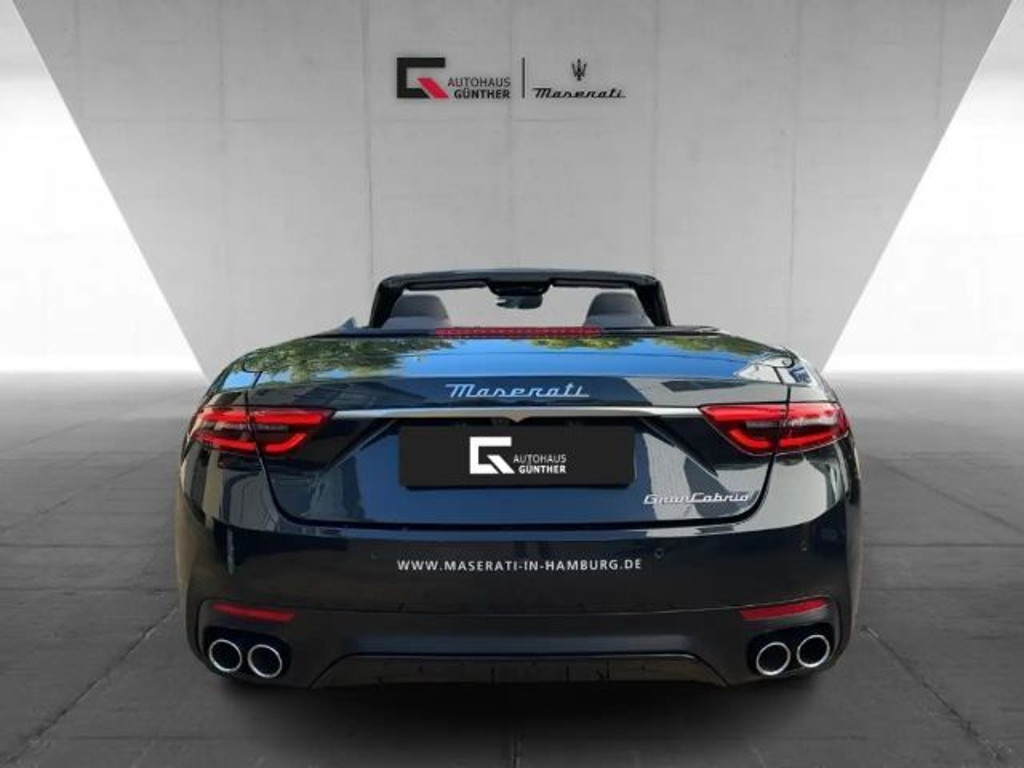 Maserati GranCabrio