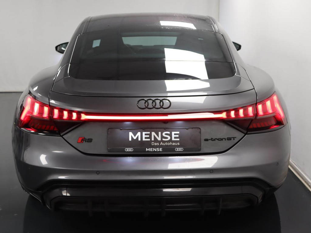 Audi RS e-tron GT