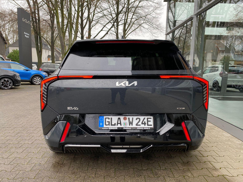 Kia EV4