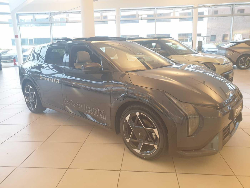 Kia EV4