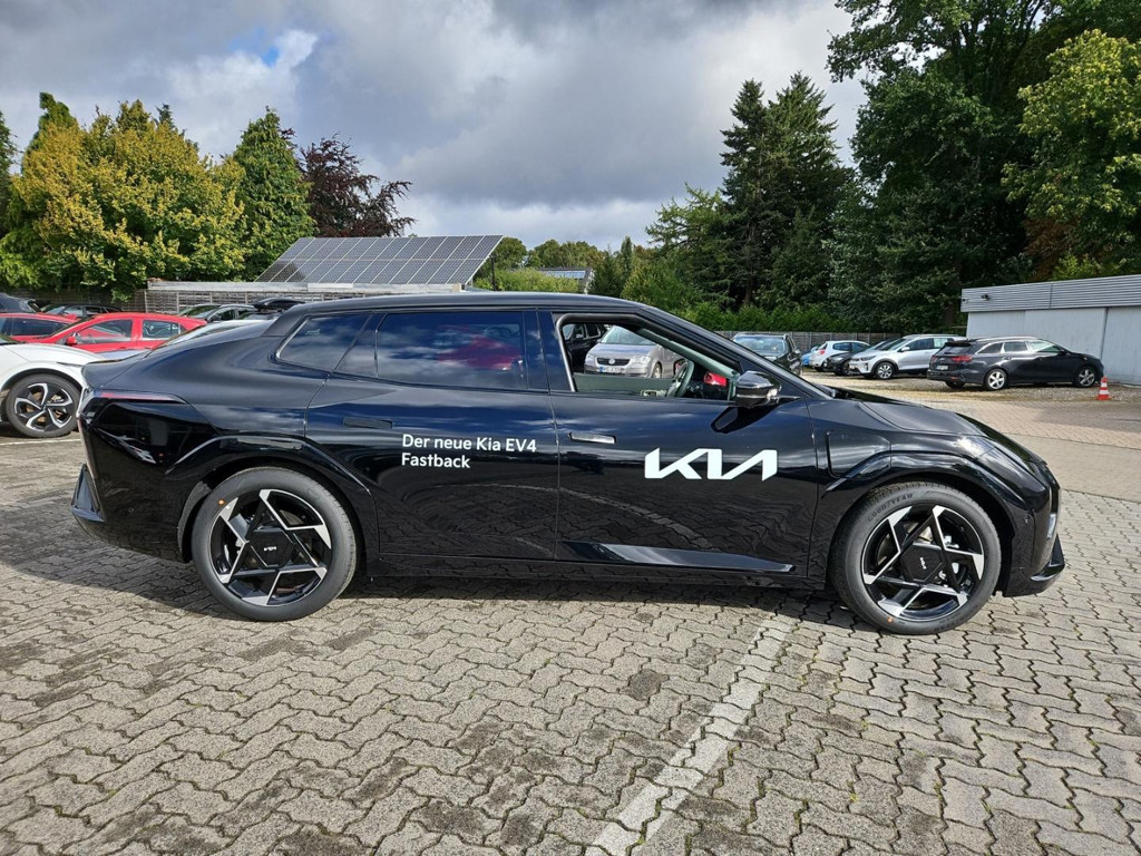 Kia EV4
