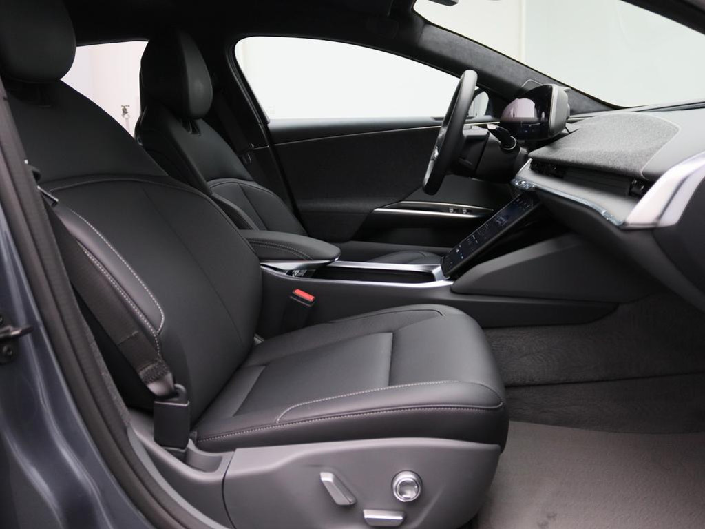 Lucid Air