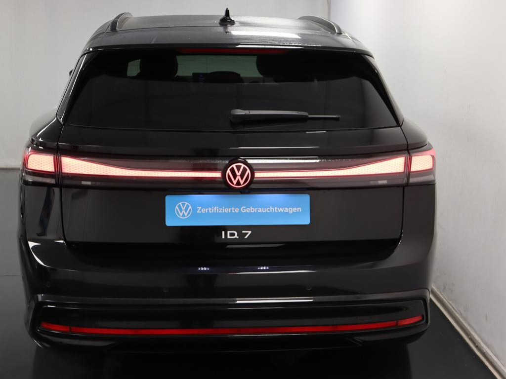 Volkswagen ID.7