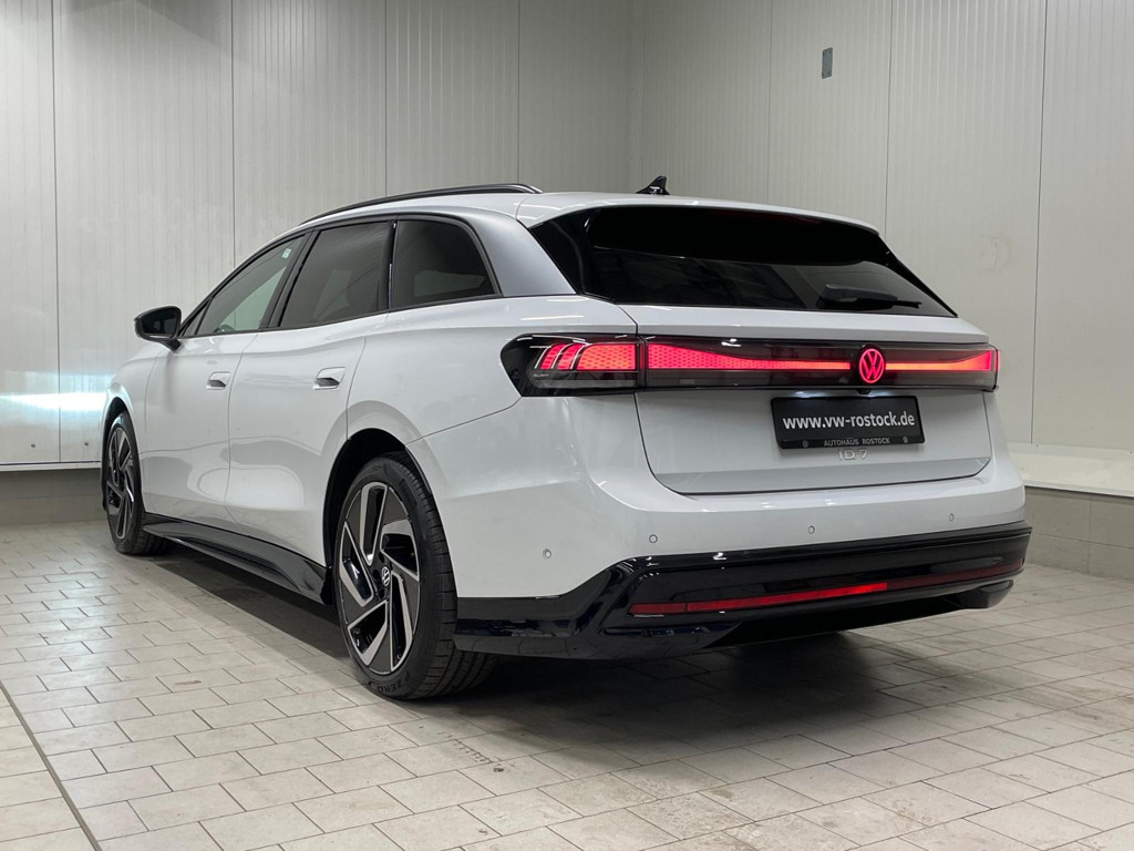 Volkswagen ID.7