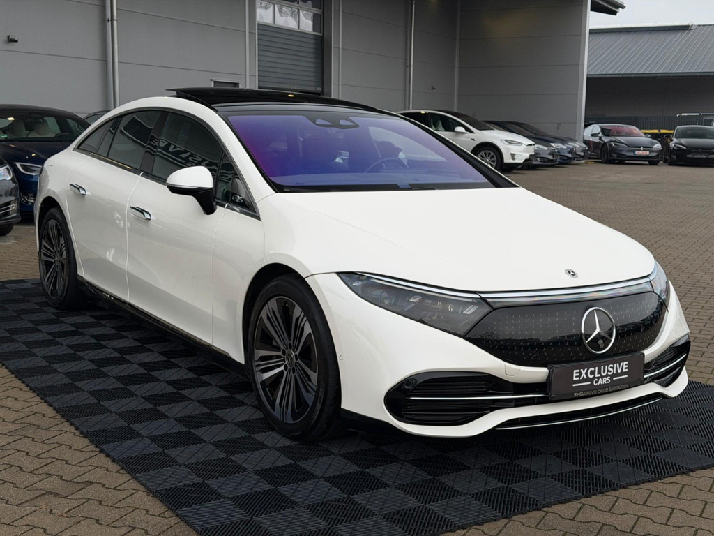 Mercedes-Benz EQS