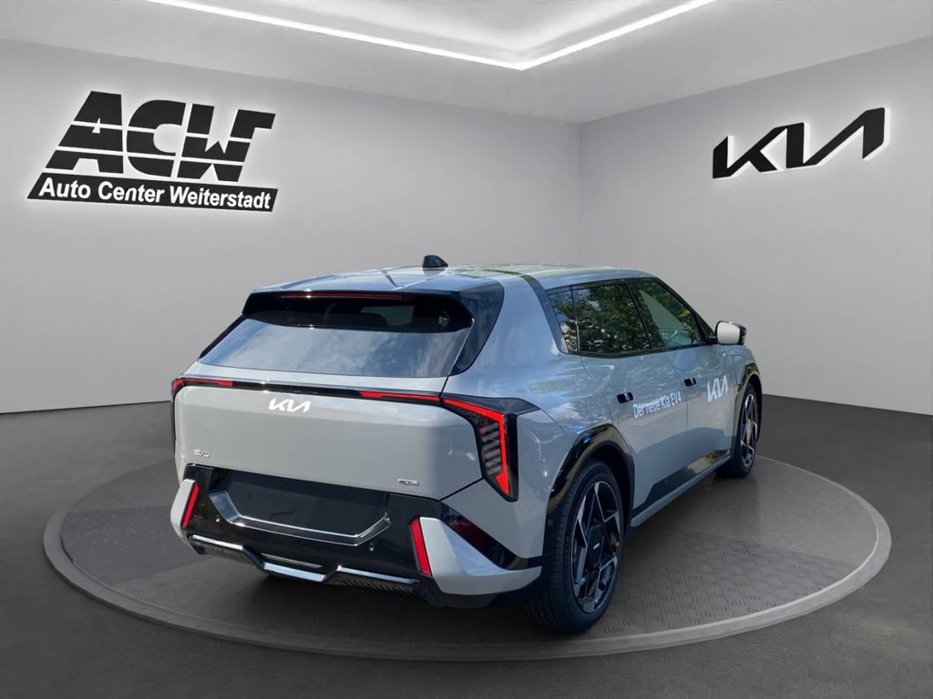 Kia EV4