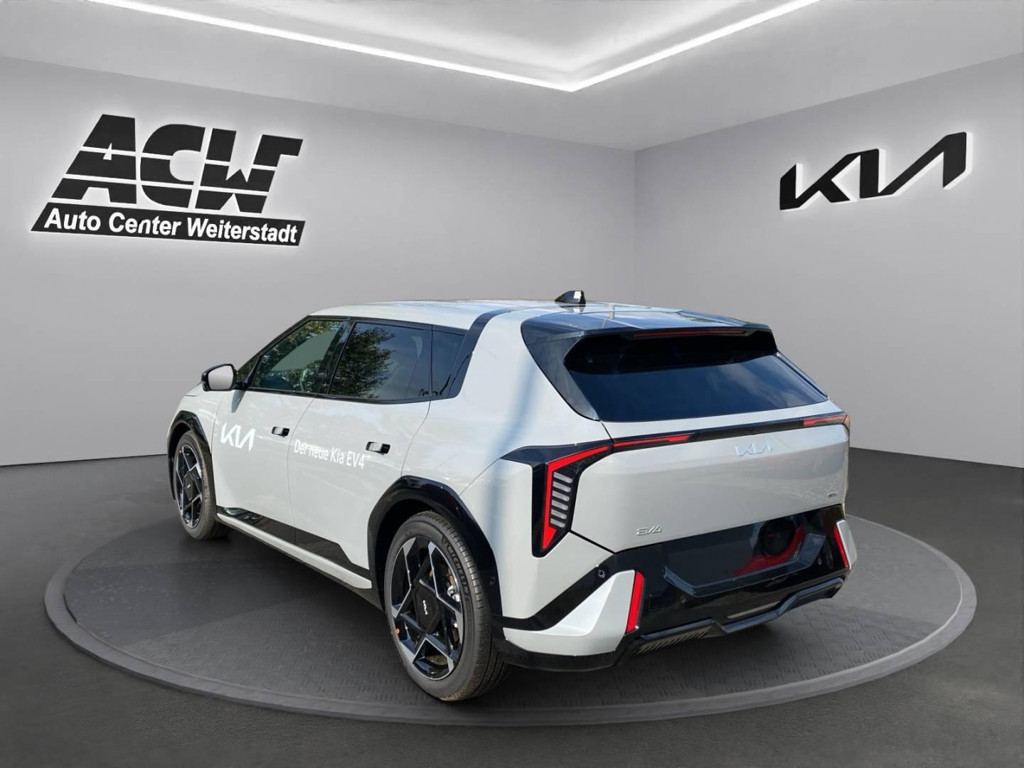 Kia EV4