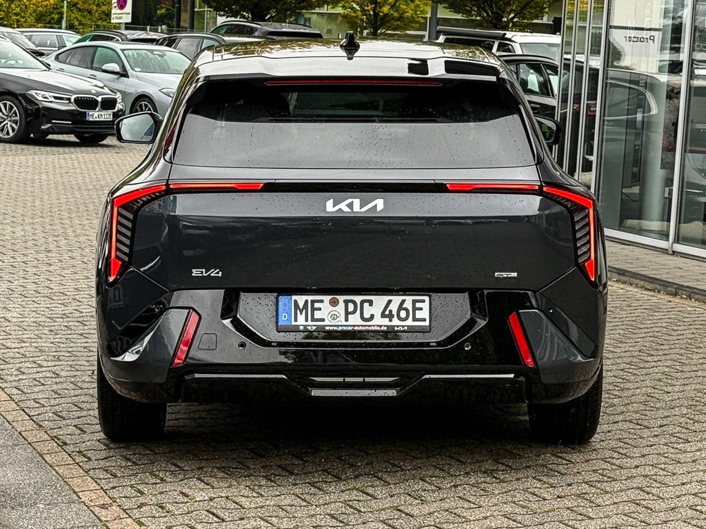 Kia EV4