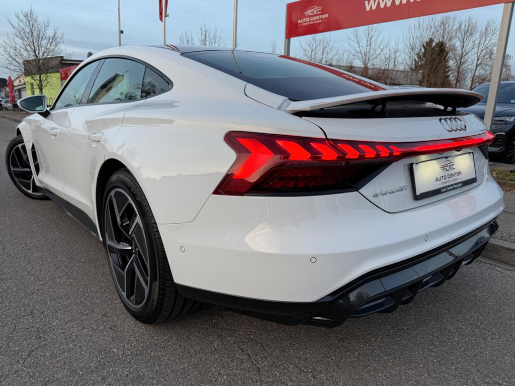 Audi e-tron GT