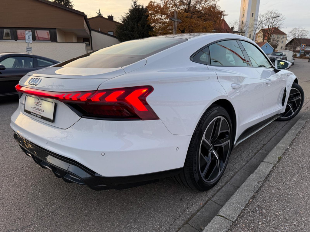 Audi e-tron GT