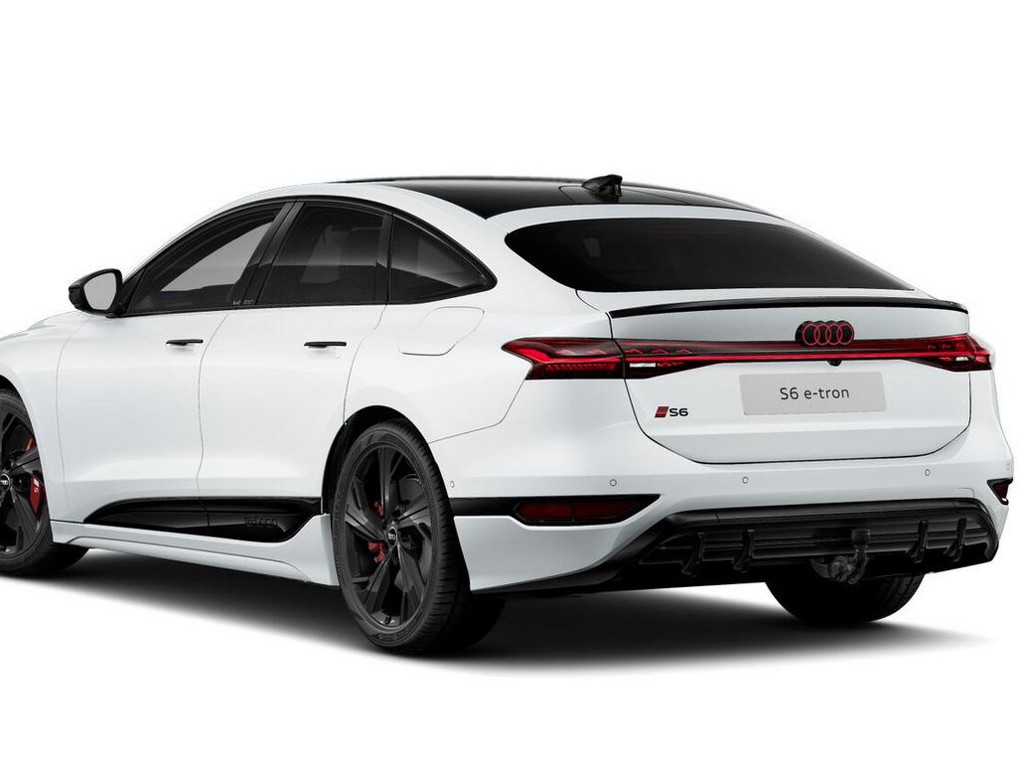 Audi S6 e-tron