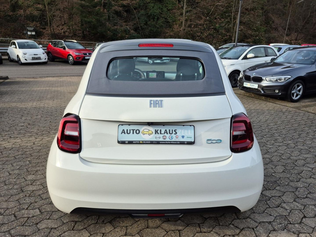 Fiat 500e