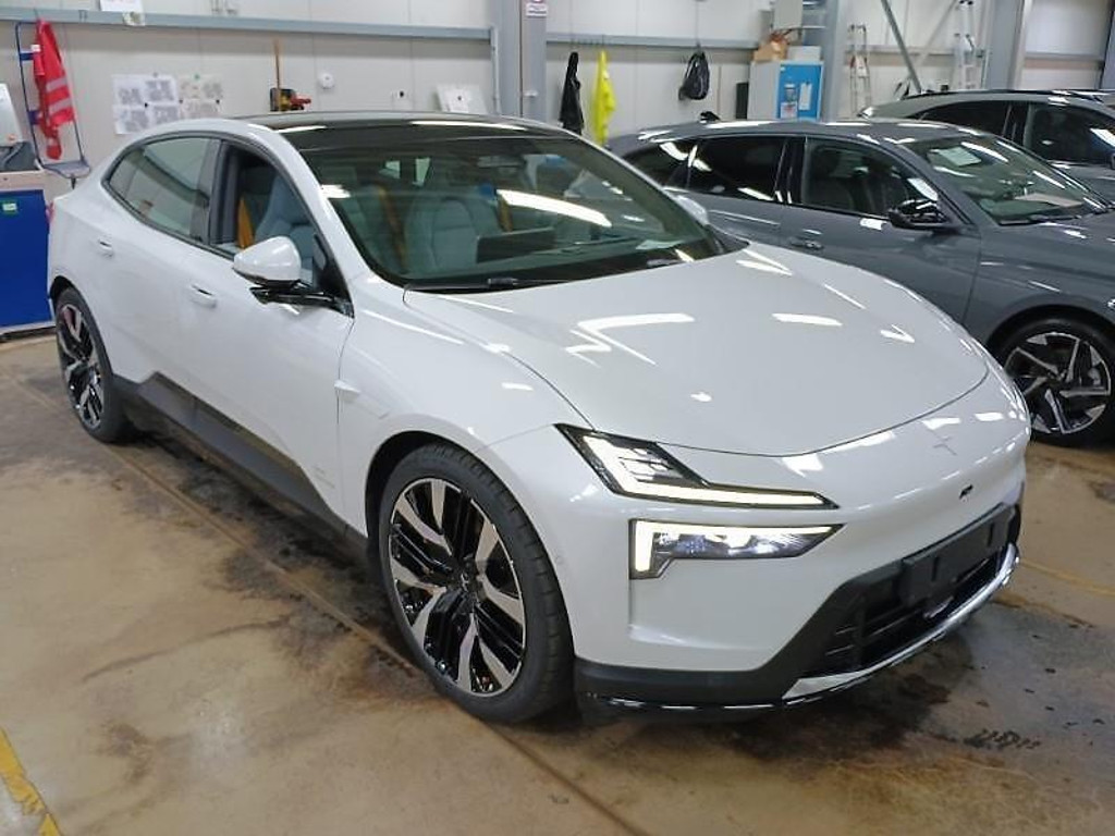 Polestar 4
