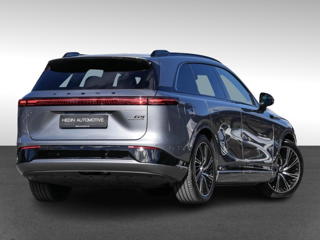 Xpeng G9