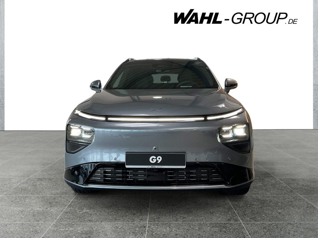 Xpeng G9
