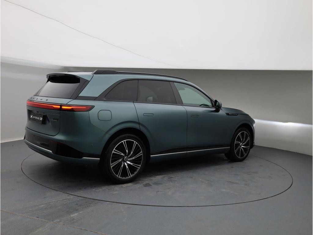 Xpeng G9