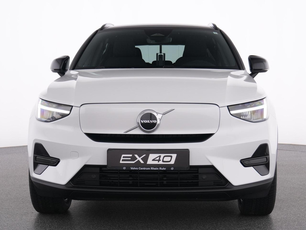 Volvo EX40
