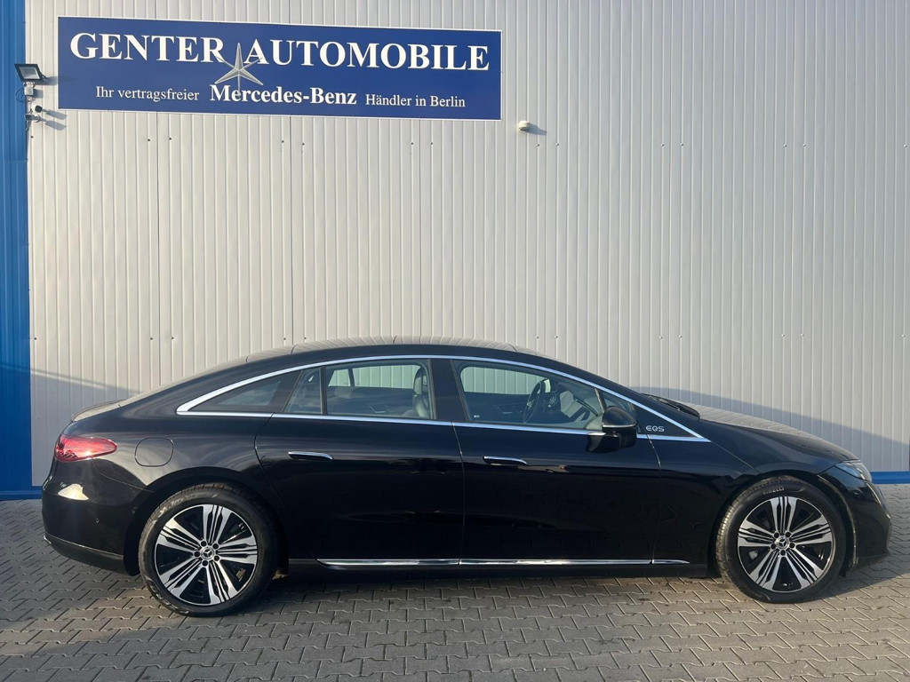 Mercedes-Benz EQS