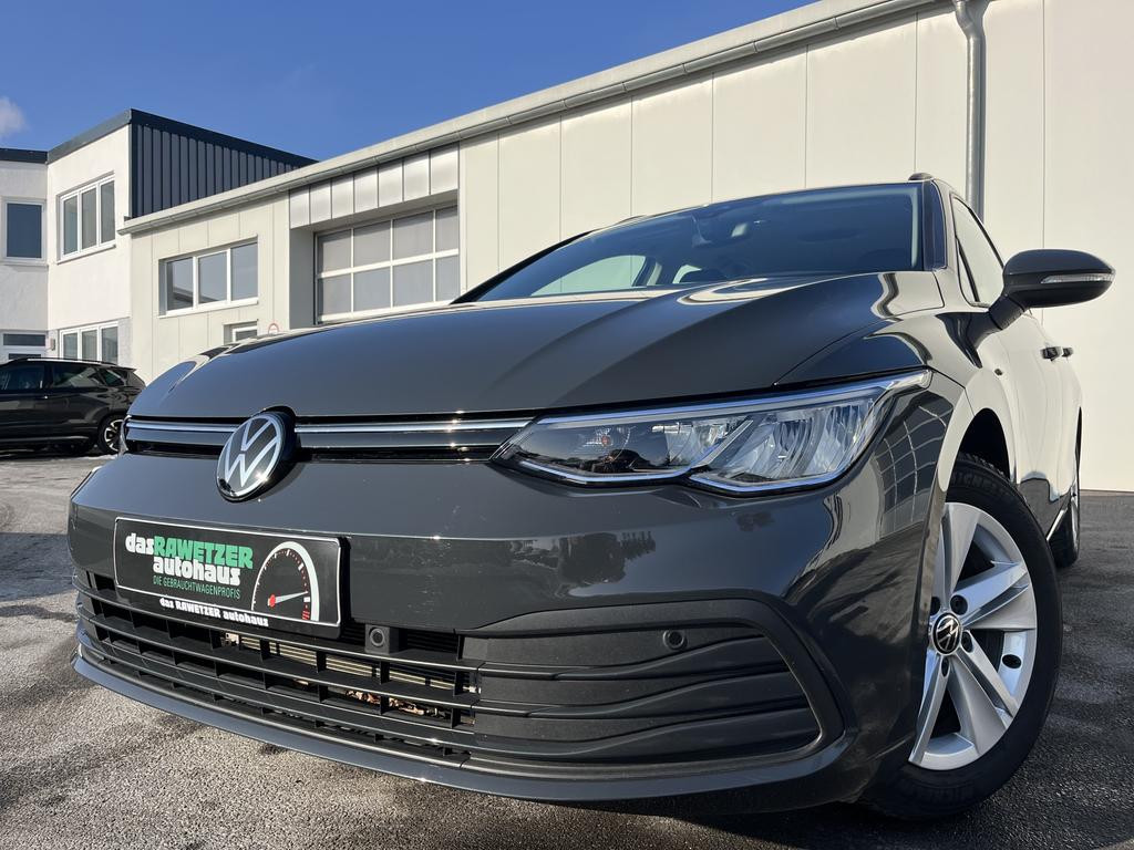 Volkswagen Golf 2023 Benzine