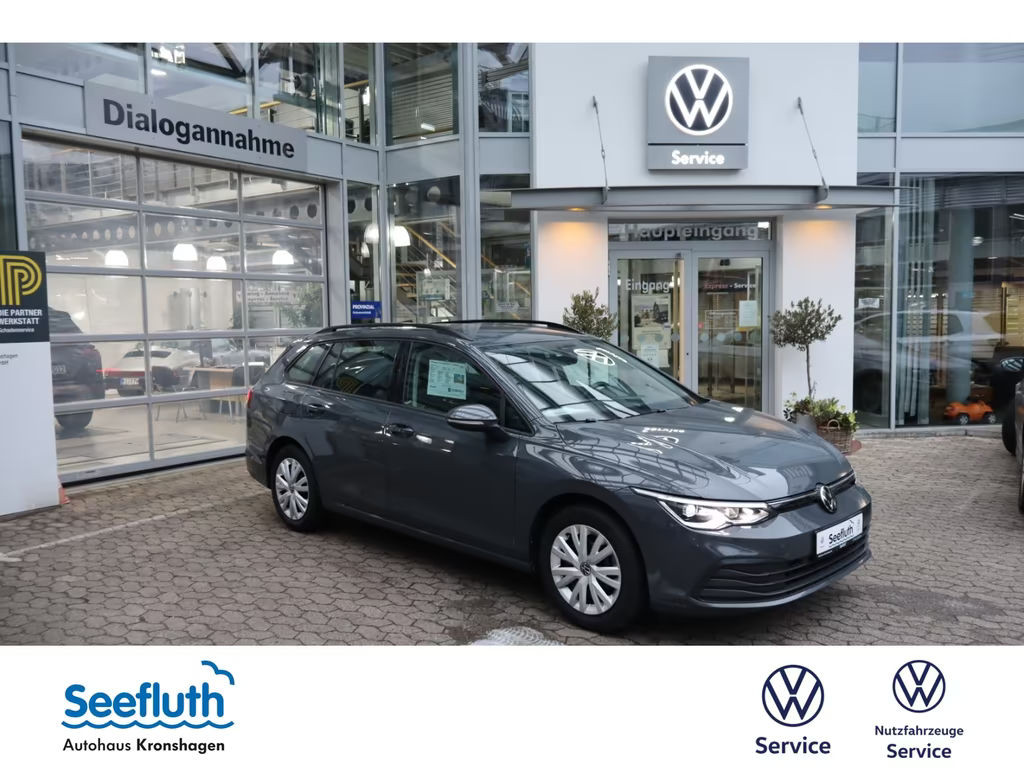 Volkswagen Golf 2023 Benzine