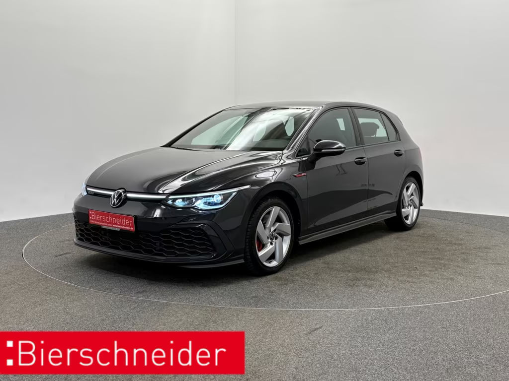Volkswagen Golf 2022 Benzine