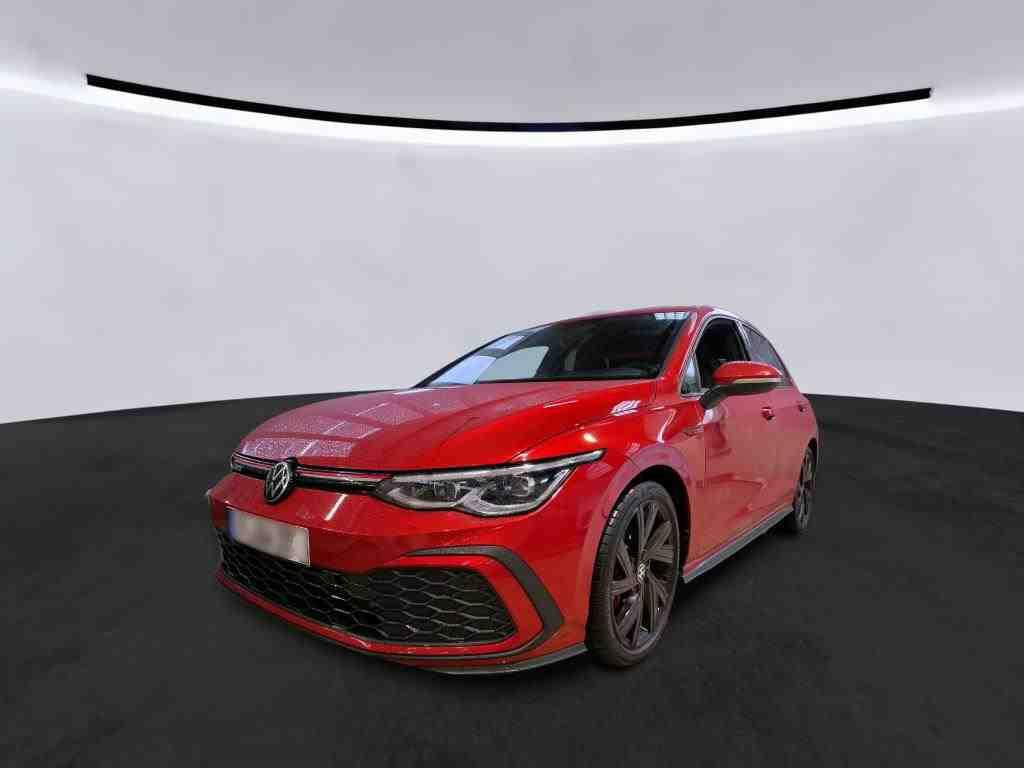 Volkswagen Golf 2023 Benzine