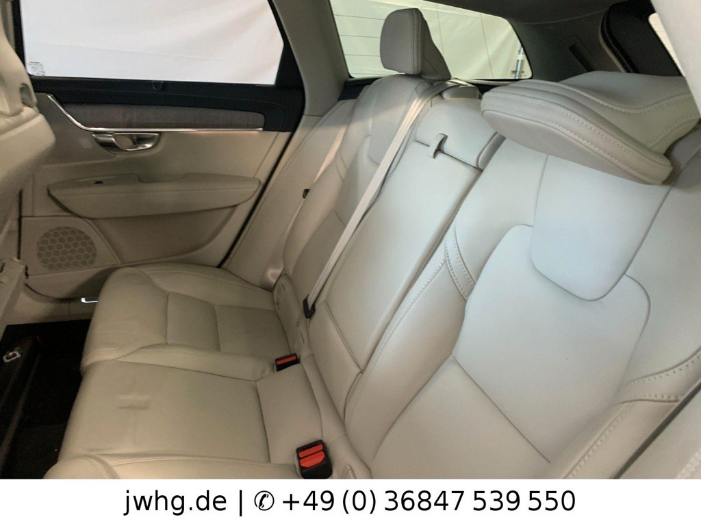 Volvo V90 Cross Country