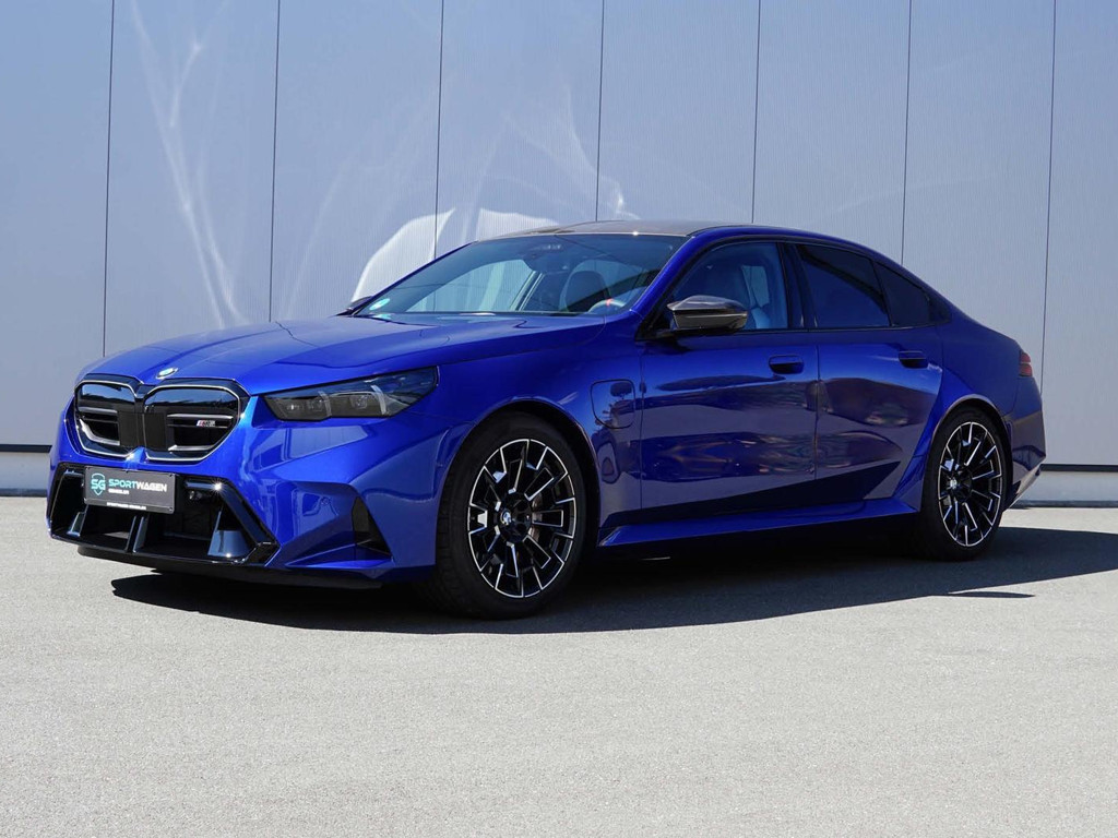 BMW M5 2025 Hybride Benzine