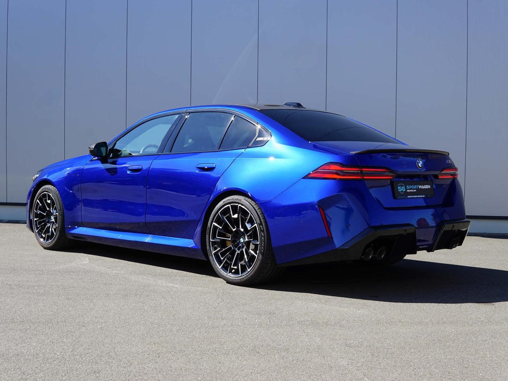 BMW M5