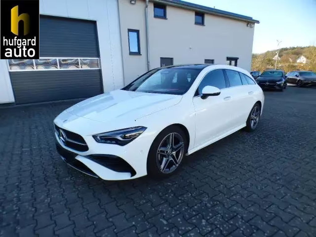 Mercedes-Benz CLA-Klasse 2023 Benzine