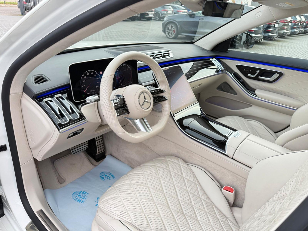 Mercedes-Benz S-Klasse