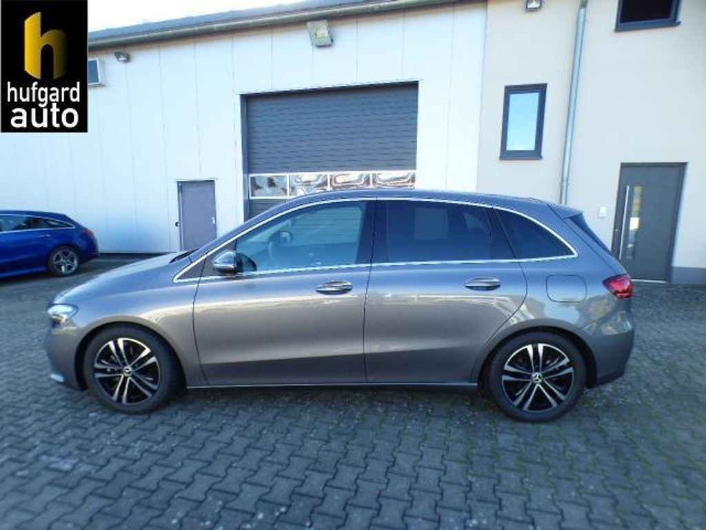 Mercedes-Benz B-Klasse 2024 Benzine