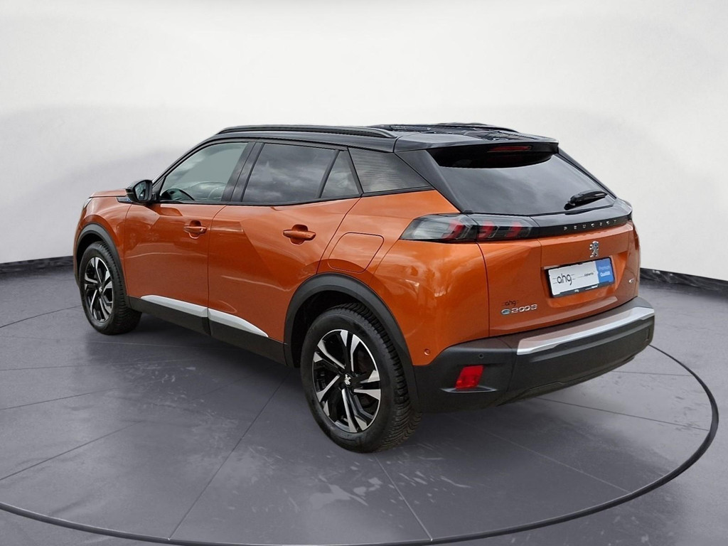 Peugeot e-2008