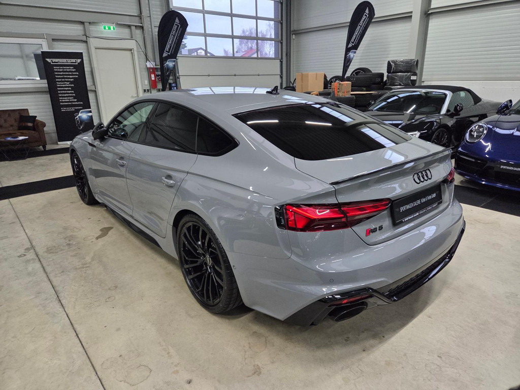 Audi RS5