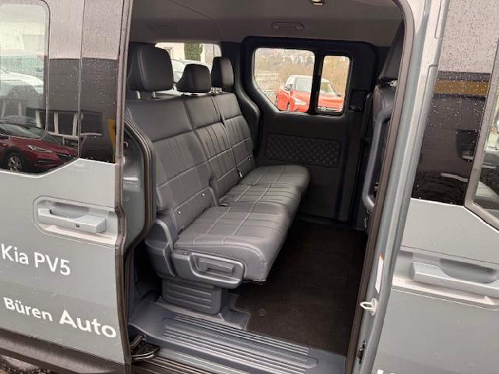Kia PV5 Passenger